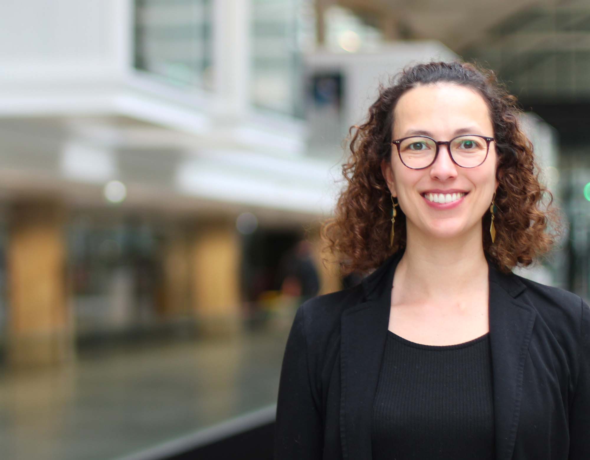 Plenitude, écologie, Laure Wagner, 1km à pied, réduire la distance des trajets domicile travail